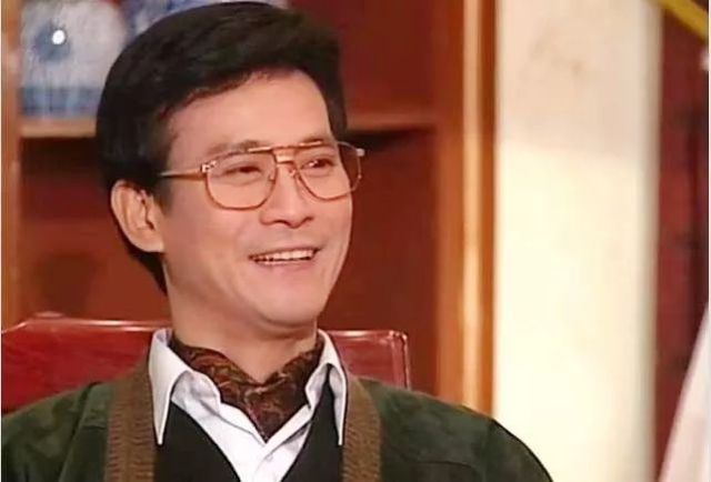 男明星被女明星强吻_女星害怕的男星类型_揩油男明星的危害