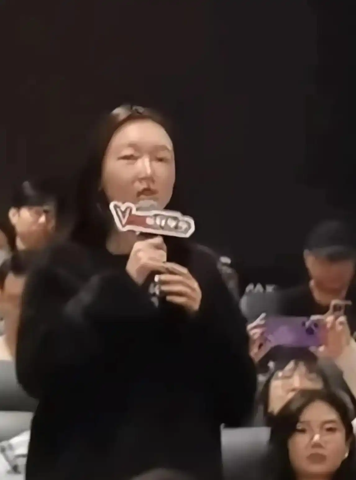 娱乐圈真实素颜_明星卸妆前后颜值对比_国内雀斑多的女明星